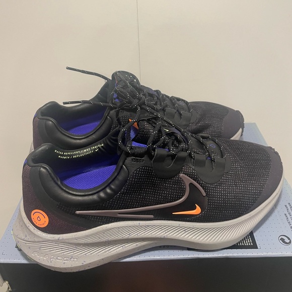 Nike Zoom women’s 11.5 - Picture 2 of 6